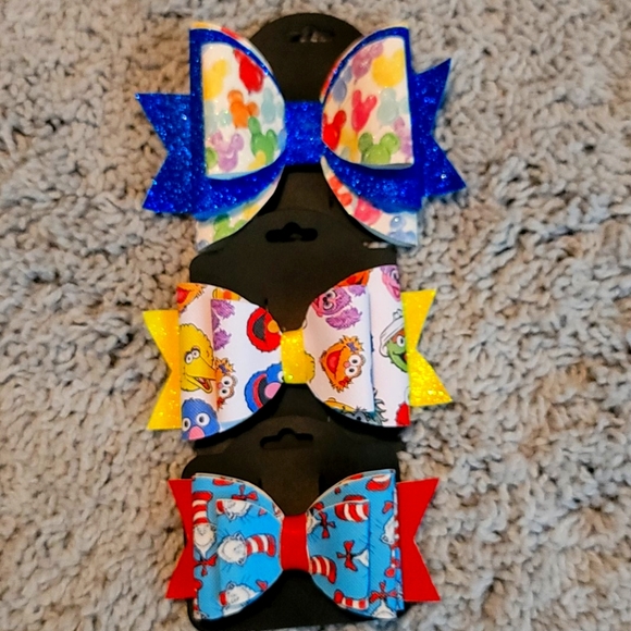 CUSTOM GIRLS HAIR BOW BUNDLE - Picture 1 of 5
